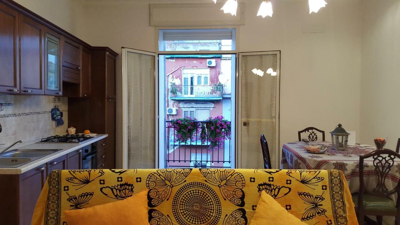 Una Casetta Al Centro Di Napoli 외부 사진